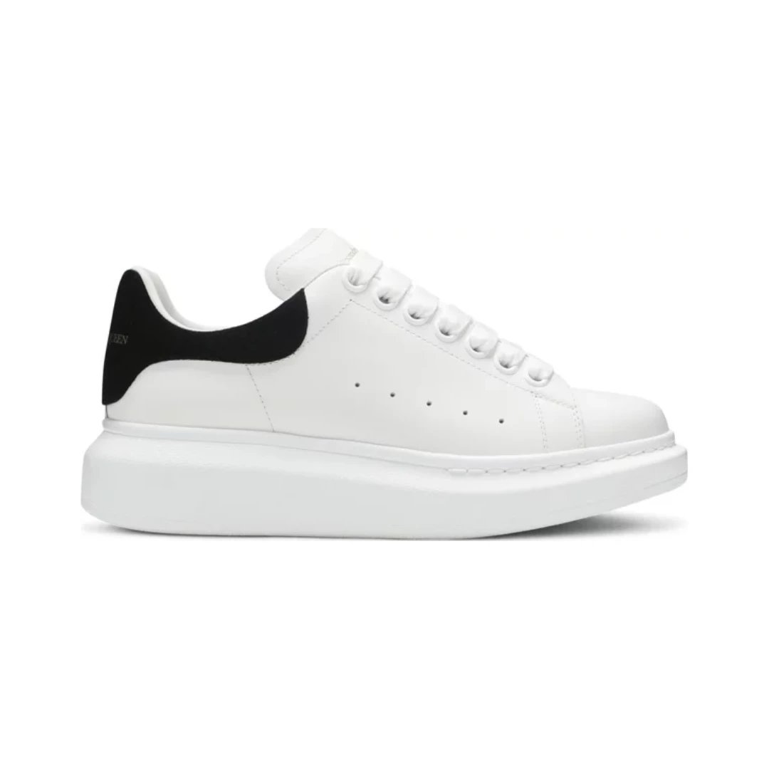 Alexander McQueen Sneakers Oversized Sneaker — Triple Black velvet tail