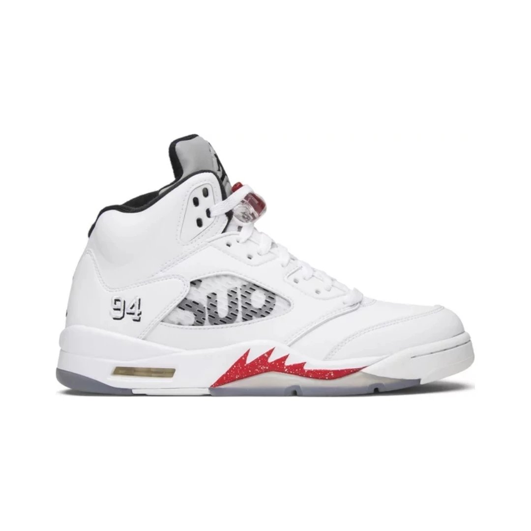 Jordan Sneakers Air 5 — Supreme White