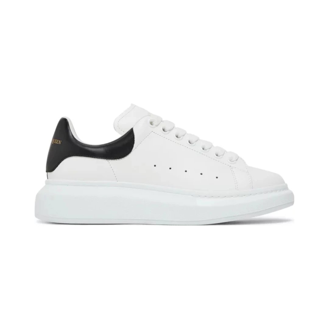 Alexander McQueen Sneakers Oversized Sneaker — White Black leather tail