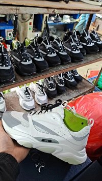 Dior B22 — seller photo 5