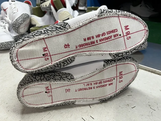 Jordan Sneakers Air 3 product detail image 52