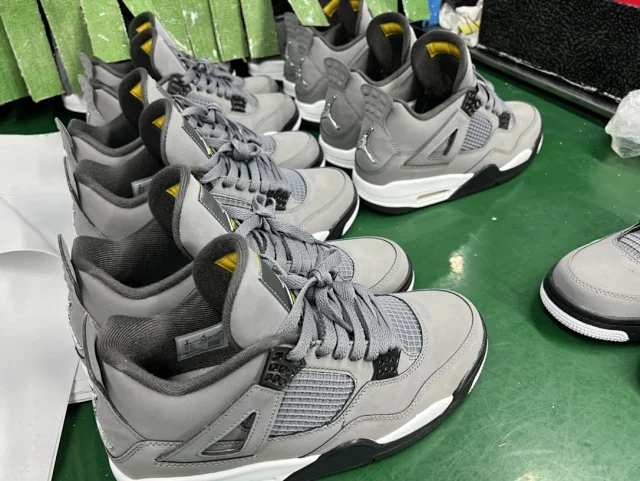 Jordan Sneakers Air 4 product detail image 27