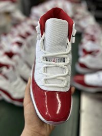 Jordan 11 Capand Gown — seller photo 3