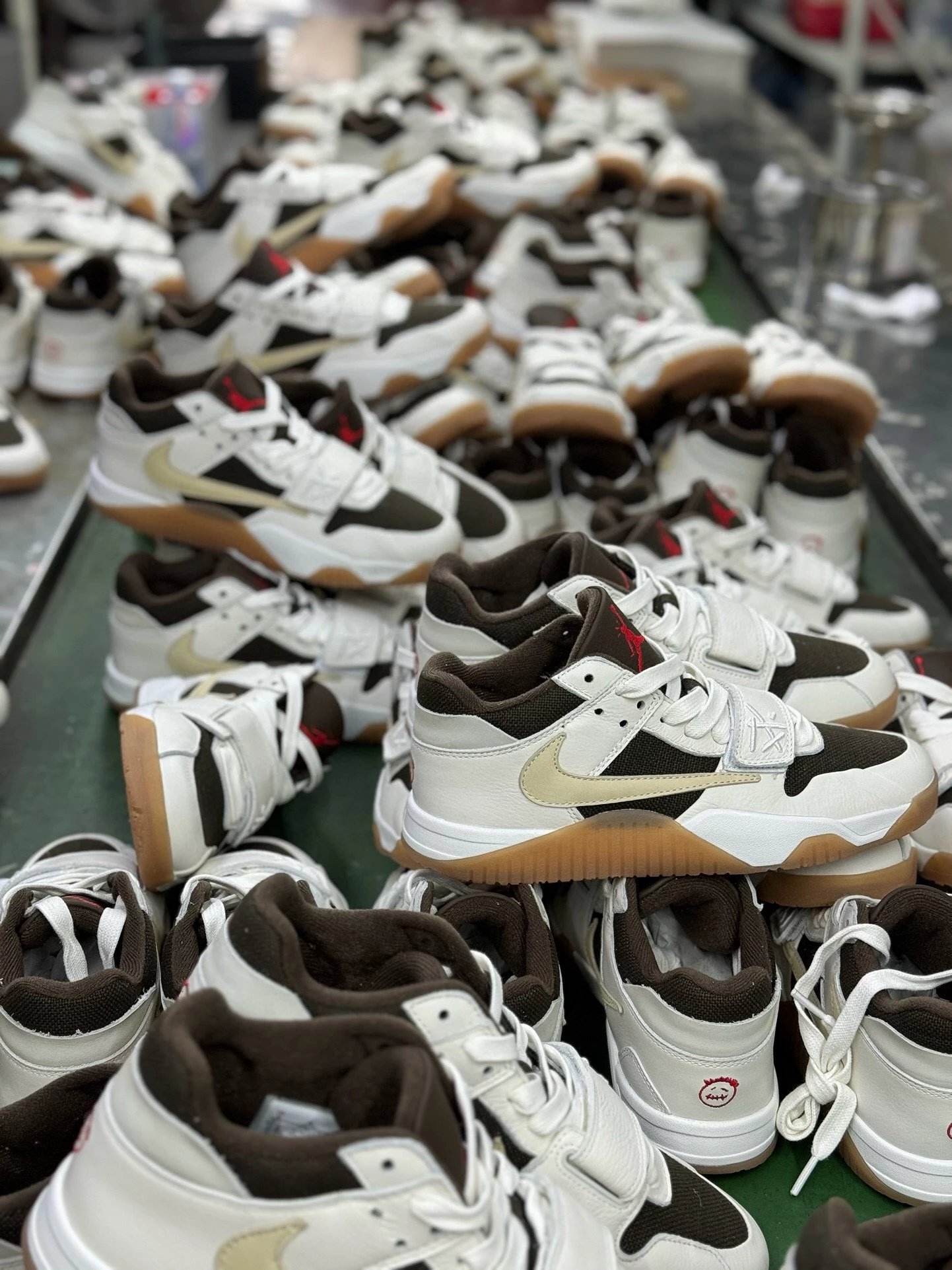 Nike Sneakers Jumpman Jack with forefoot strap and reverse Swoosh image 3