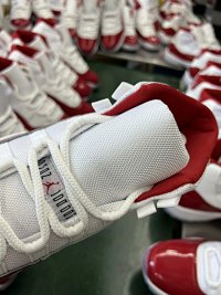 Jordan 11 Capand Gown — seller photo 8