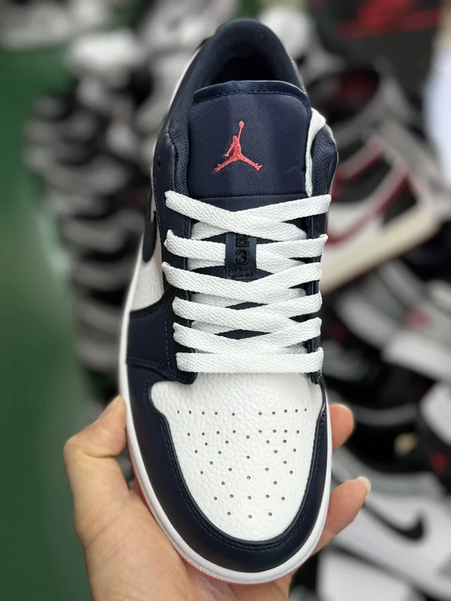 Nike Sneakers Air Jordan 1 Low product detail image 7