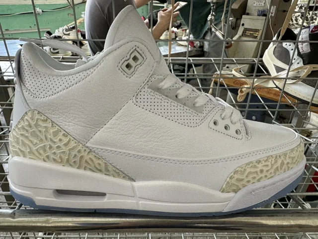 Jordan Sneakers Air 3 product detail image 5