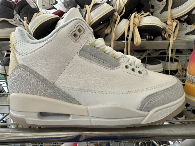 Jordan Sneakers Air 3 product detail image 8