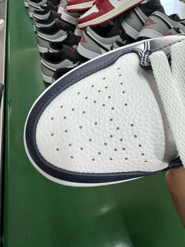 Nike Sneakers Air Jordan 1 Low product detail image 5
