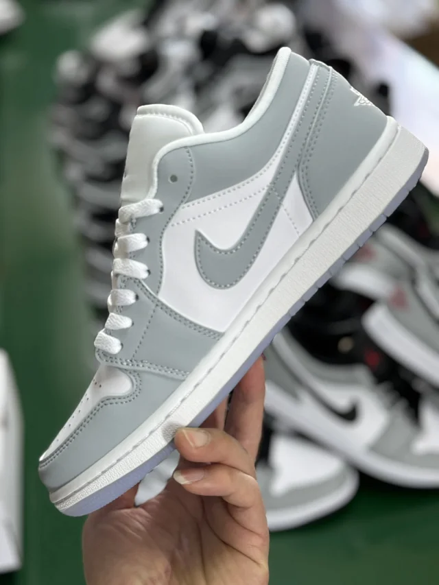 Nike Sneakers Air Jordan 1 Low product detail image 14