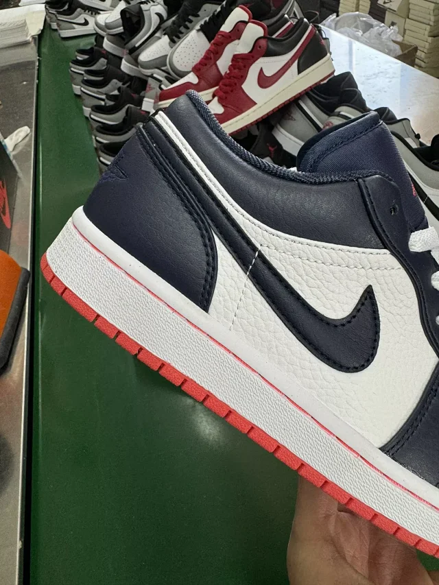 Nike Sneakers Air Jordan 1 Low product detail image 8
