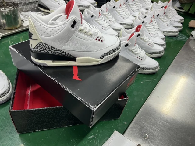 Jordan Sneakers Air 3 product detail image 51