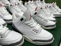 Jordan 3 Midnight Navy — seller photo 4