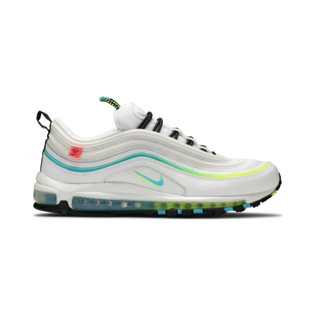 Worldwide Pack - White