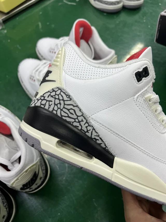 Jordan Sneakers Air 3 product detail image 58