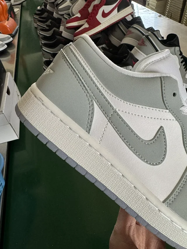 Nike Sneakers Air Jordan 1 Low product detail image 12
