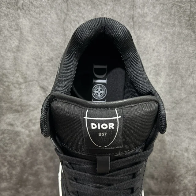 Dior Sneakers B57 low-top product detail image 8