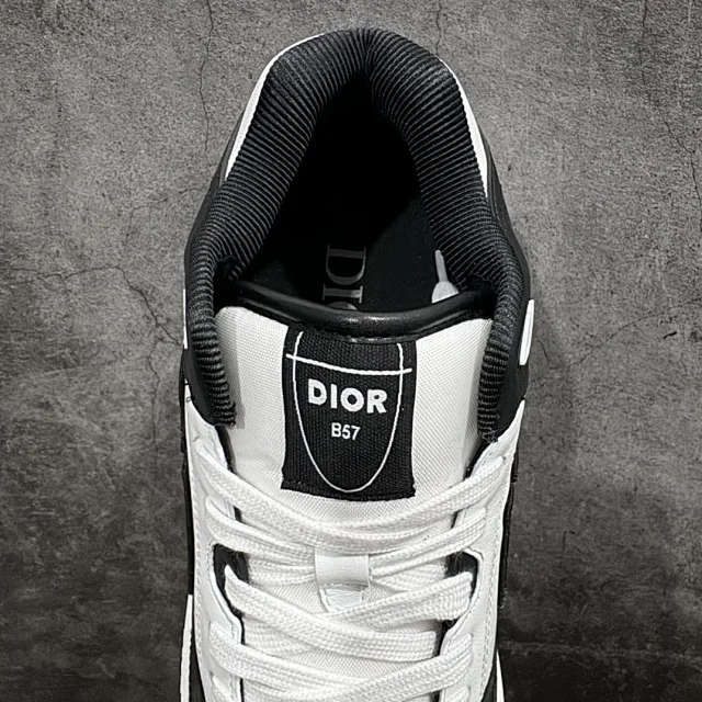 Dior Sneakers B57 low-top product detail image 48