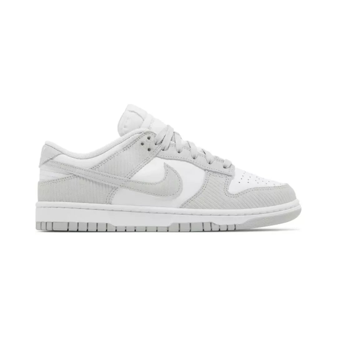 Nike Sneakers Dunk Low — Light Silver Corduroy