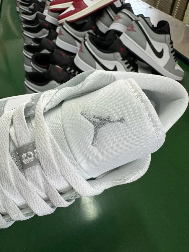 Nike Sneakers Air Jordan 1 Low product detail image 11