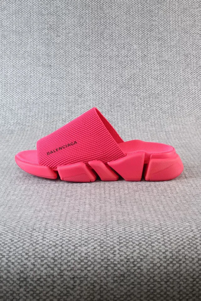 Balenciaga Slippers Logo Knit with Segmented Sole product detail image 2