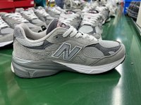 New Balance 990 — seller photo 2