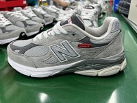 New Balance 990 — seller photo 3