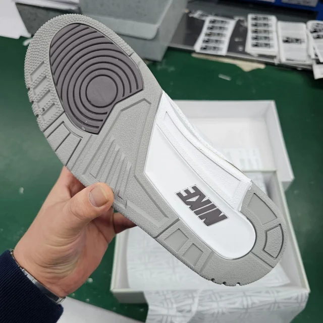 Jordan Sneakers Air 3 product detail image 9