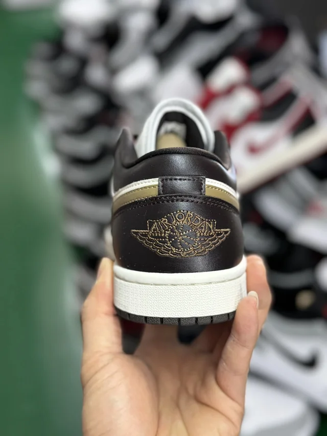 Nike Sneakers Air Jordan 1 Low product detail image 24
