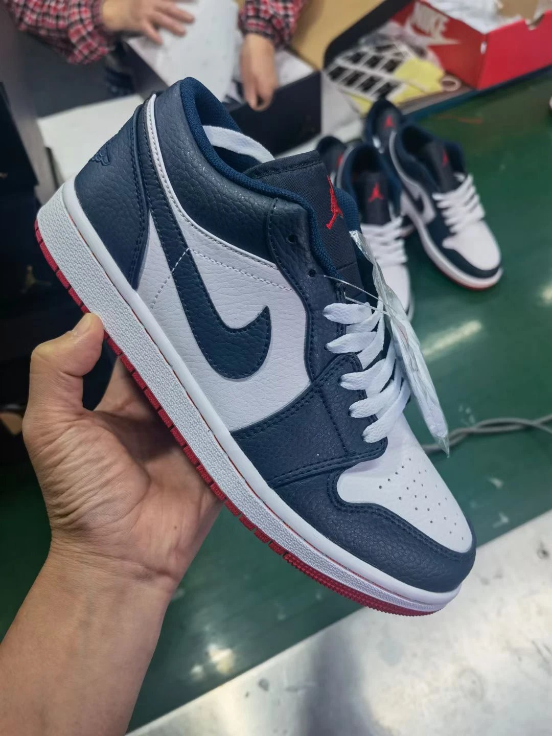 J1 低帮 12有其他配色 9