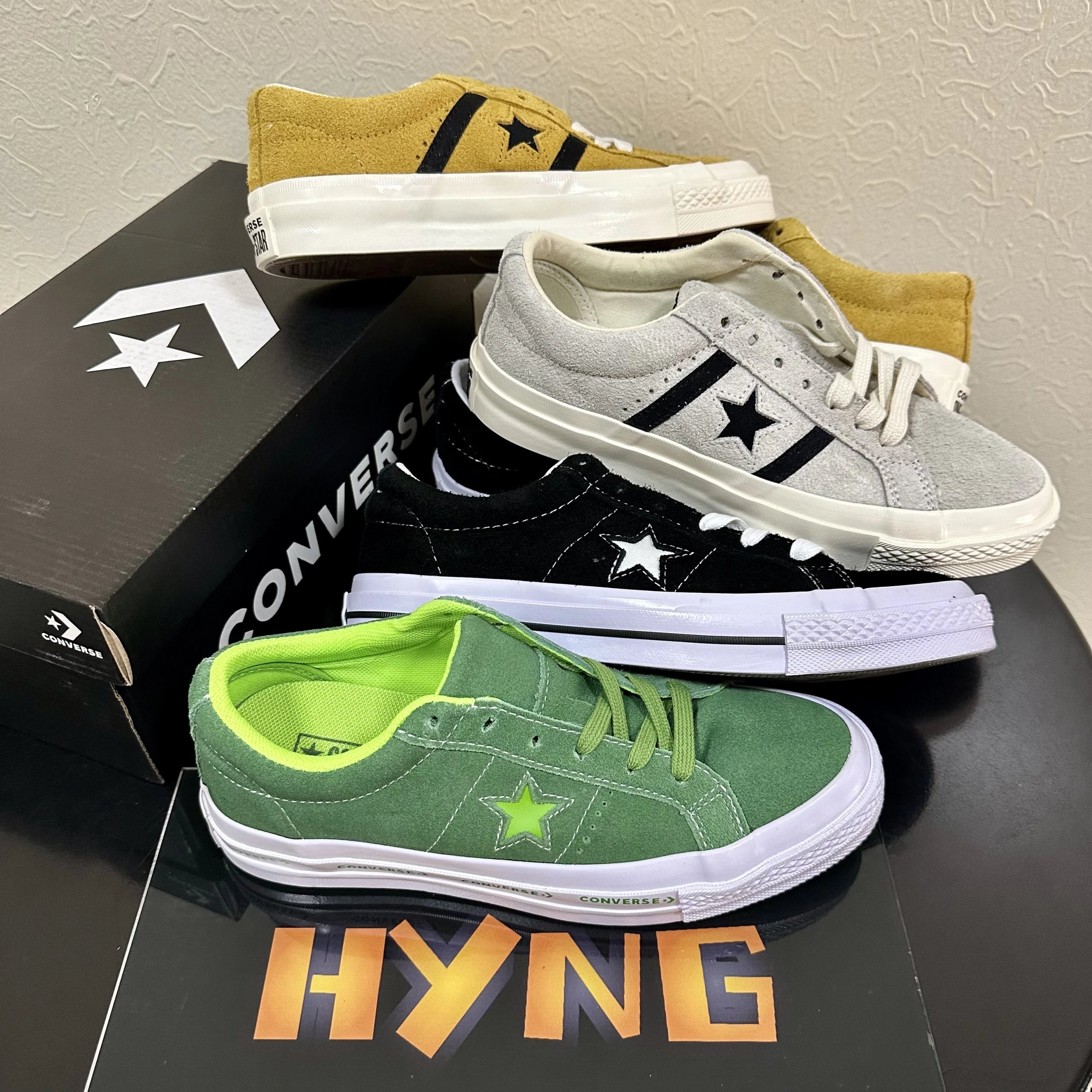 Converse One Star Low-Top Canvas Sneaker