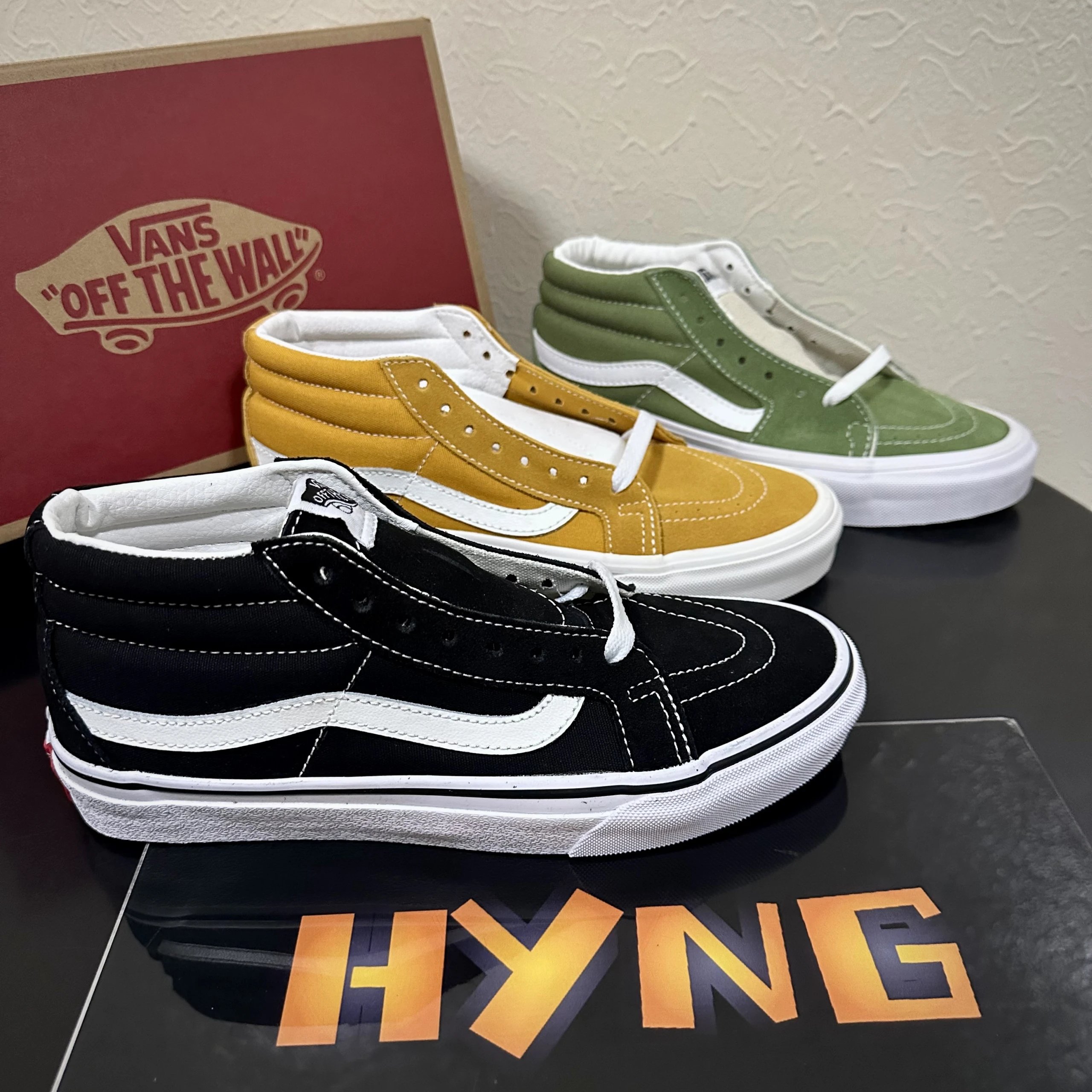 Vans SK8 Mid/High Canvas Sneaker