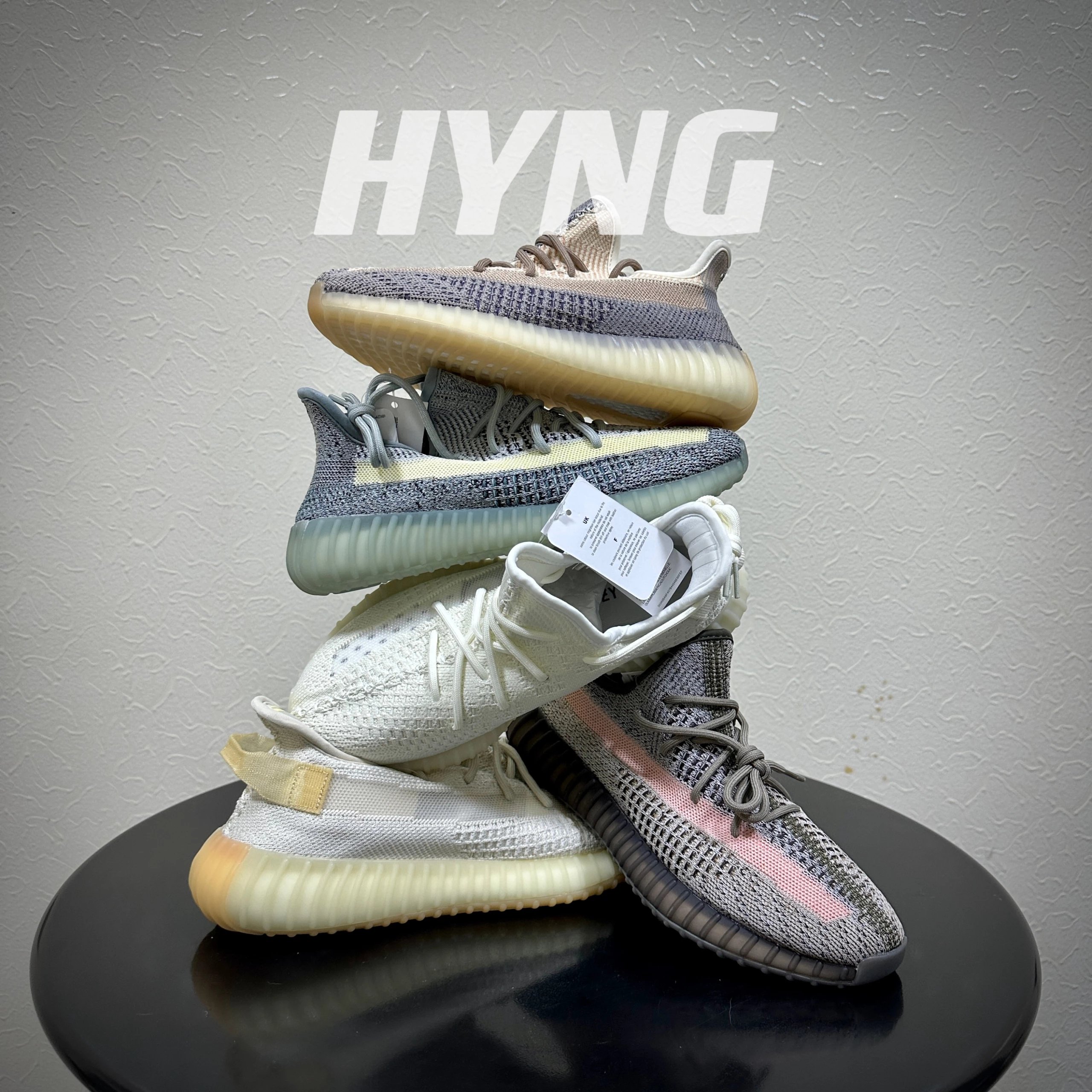 Yeezy 350 V2