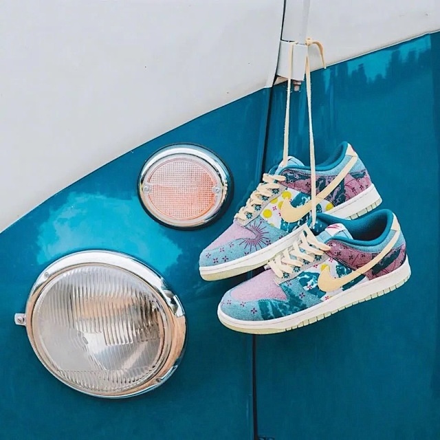 Dunk Low Lemonade