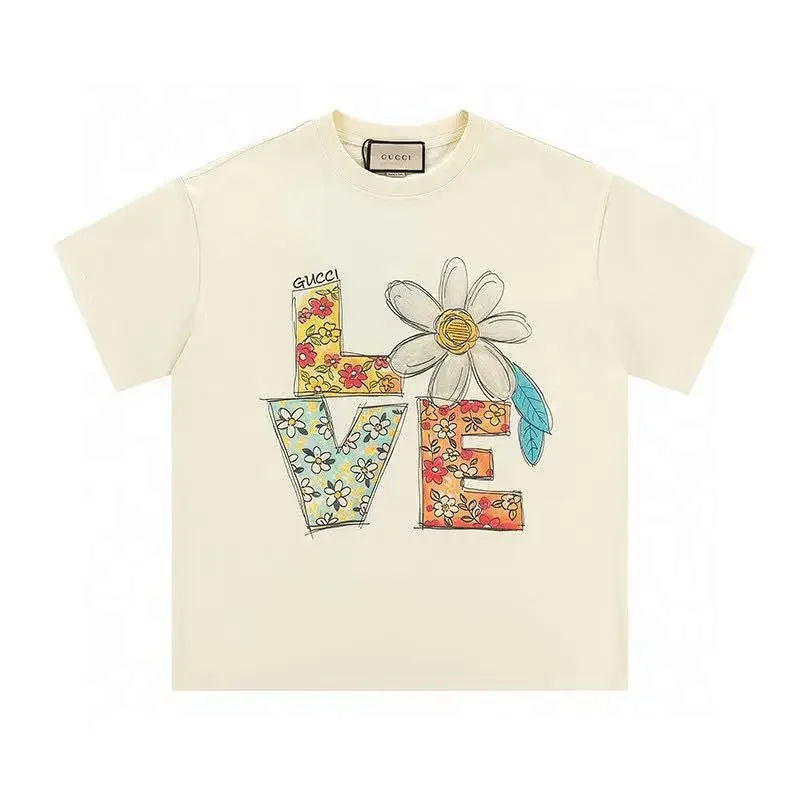 Gucci Watermelon Cat Print Cream Casual T-Shirt