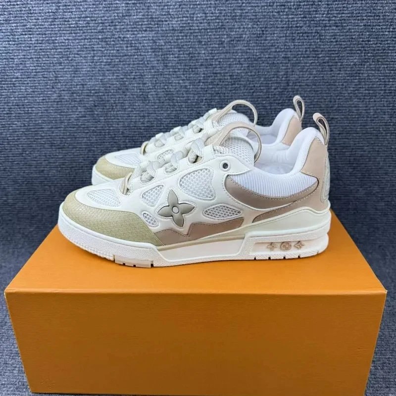 White-brown SKU image