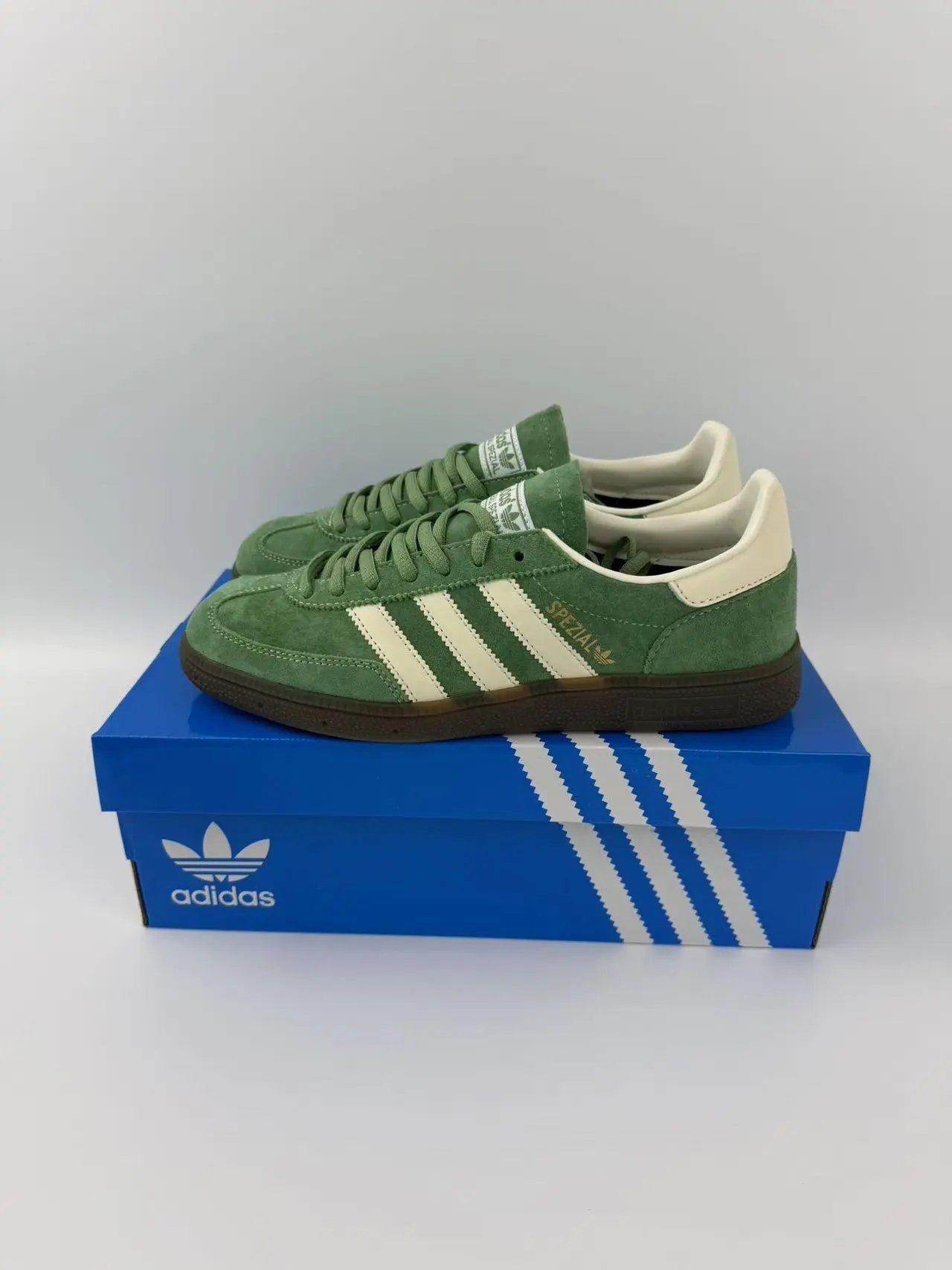 green-white