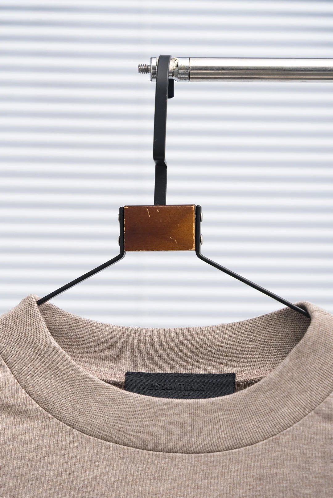 Fear of God Essentials Logo T-Shirt Black - 43
