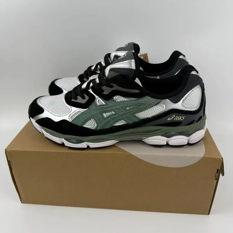 White, black, green A 780-101 SKU image