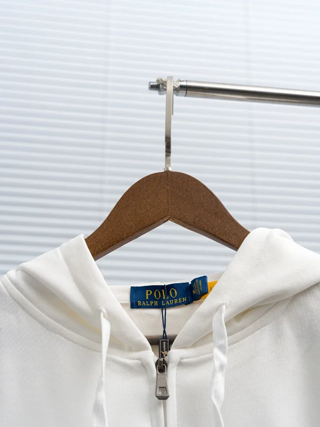 Burberry Hoodies & Sweatshirts Zip-Up Hooded Sweatshirt with Embroidered Equestrian Knight Logo product detail image 31