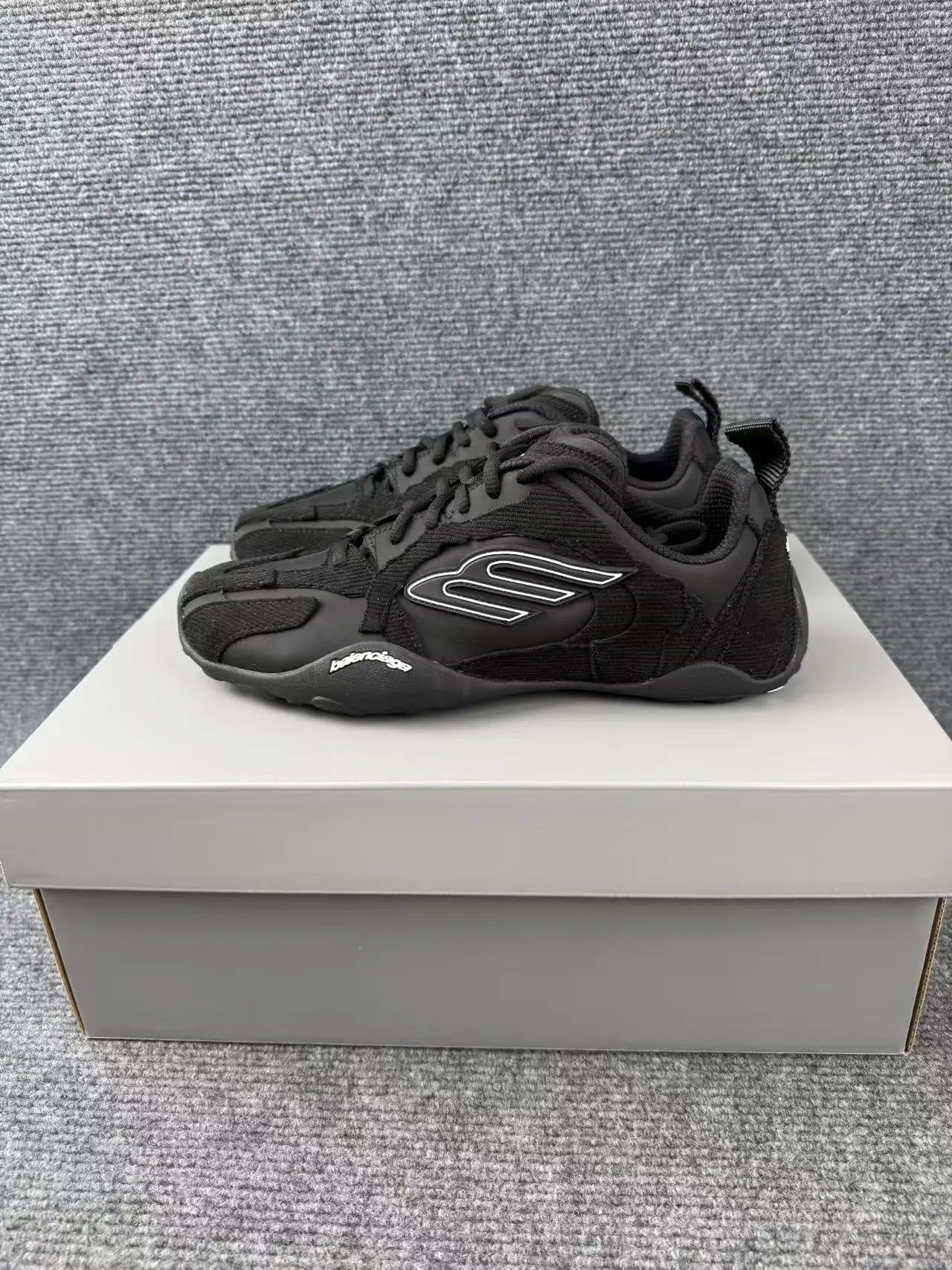 20 Black