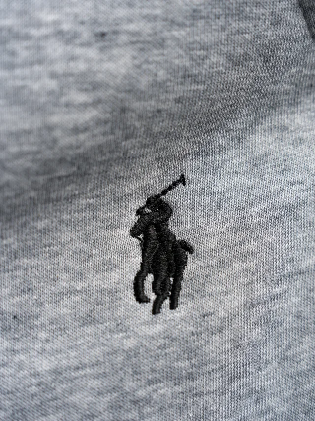 Burberry Hoodies & Sweatshirts Zip-Up Hooded Sweatshirt with Embroidered Equestrian Knight Logo product detail image 76