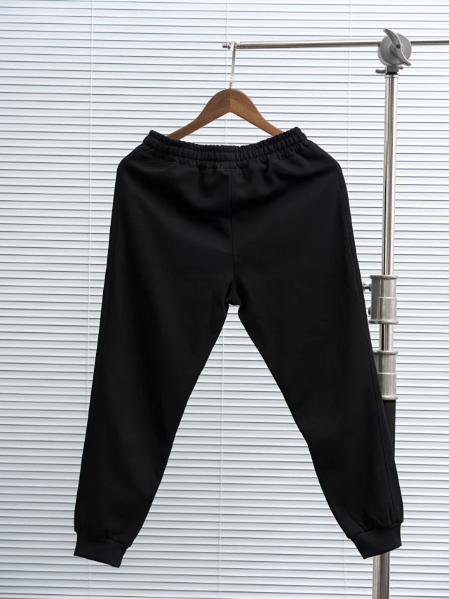 Burberry Hoodies & Sweatshirts Zip-Up Hooded Sweatshirt with Embroidered Equestrian Knight Logo product detail image 64