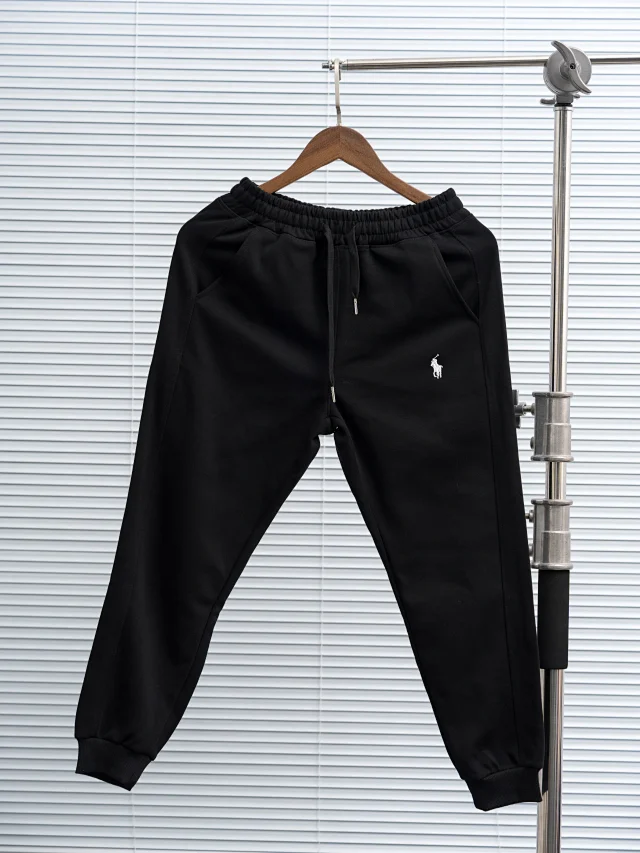 Burberry Hoodies & Sweatshirts Zip-Up Hooded Sweatshirt with Embroidered Equestrian Knight Logo product detail image 63