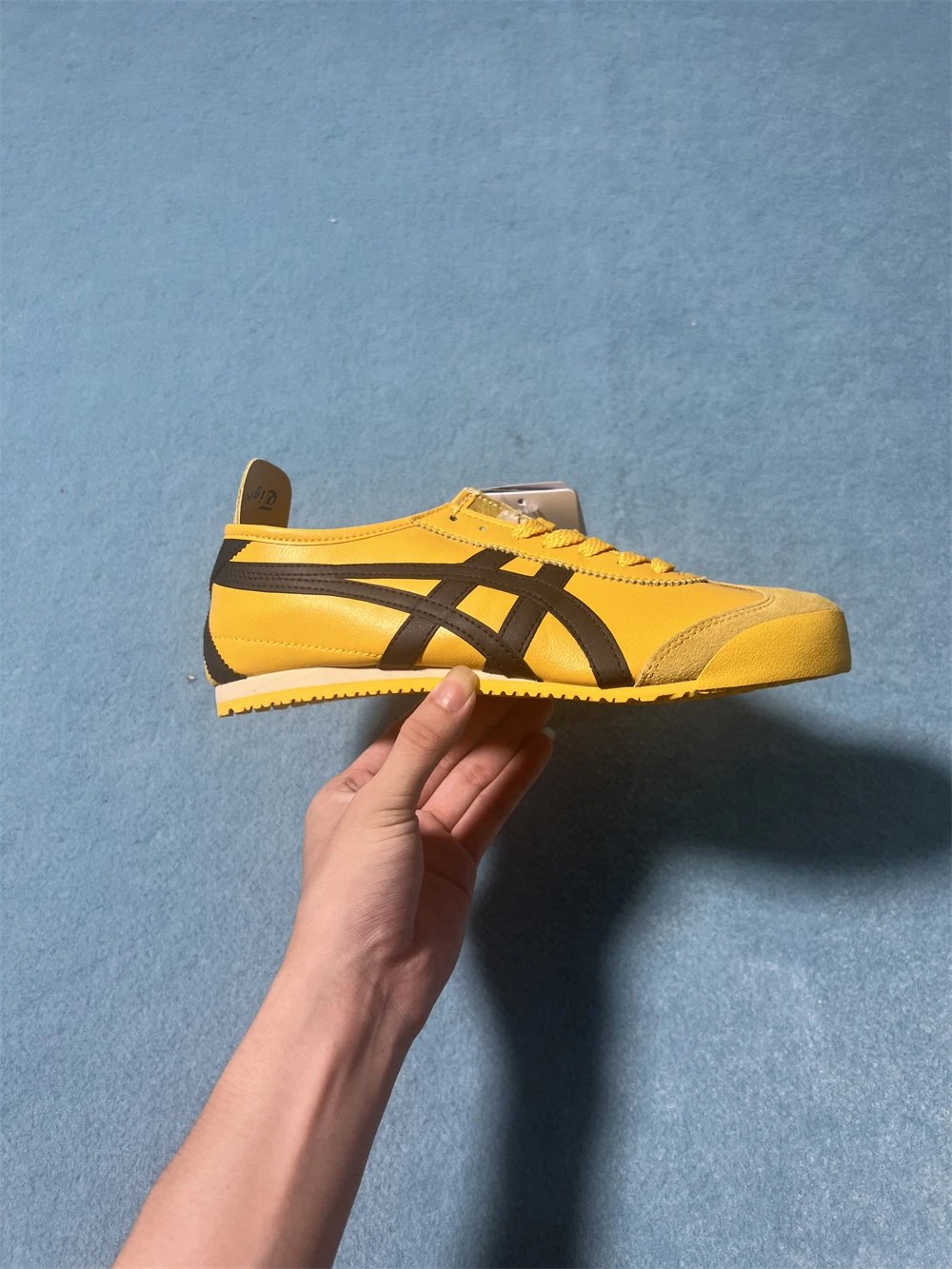 Bruce Lee - Yellow & Black