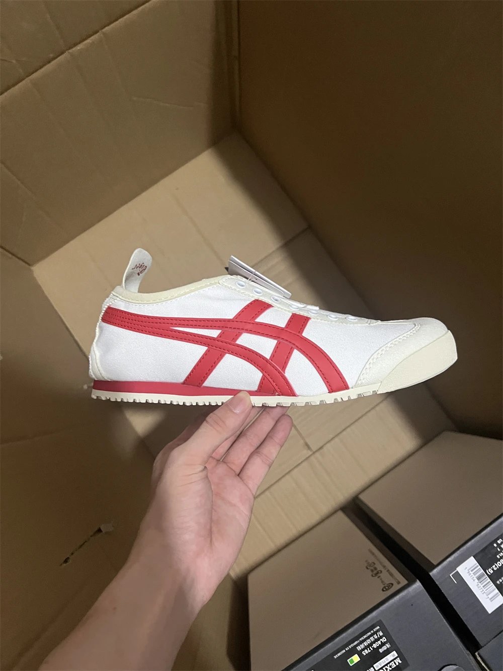 Cream Red