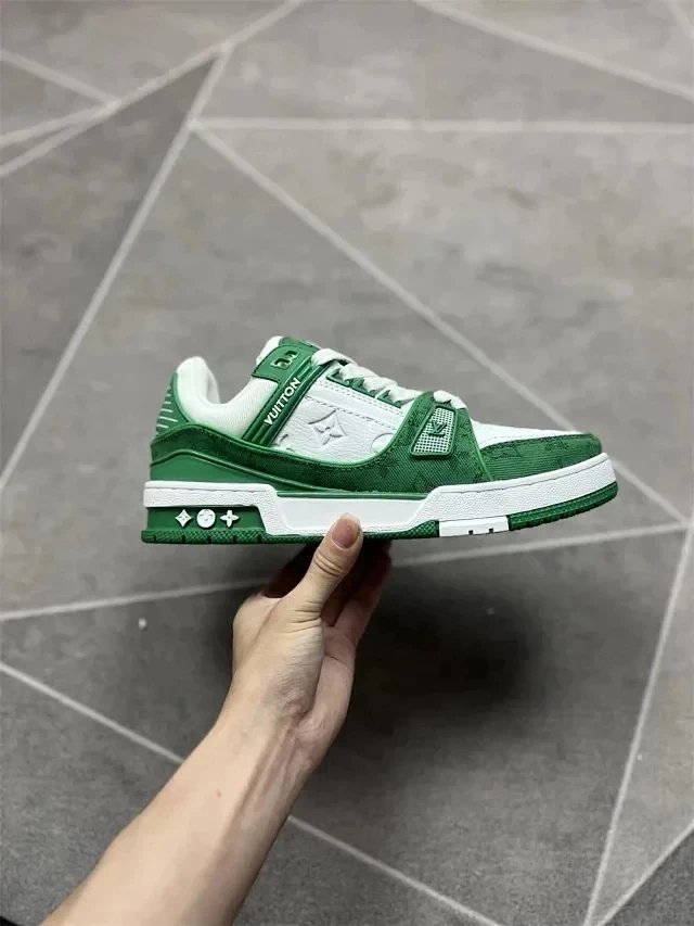 light green