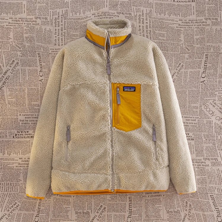 057 khaki