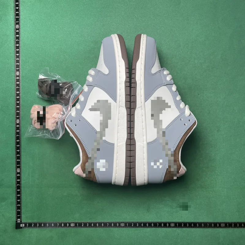 ST EDITION COMFORT-FIT LOW-TOP SNEAKERS