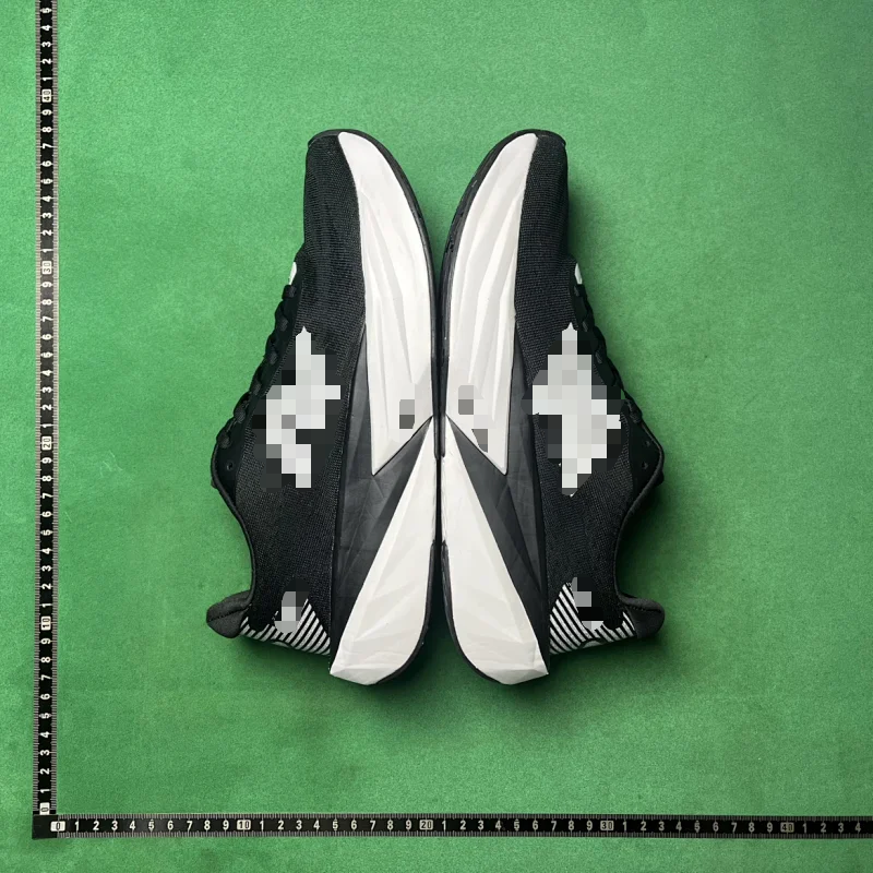 COMFORTABLE SOFT LOW-TOP RUNNING SHOES